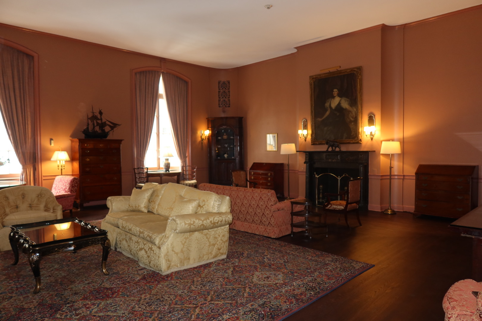room photo